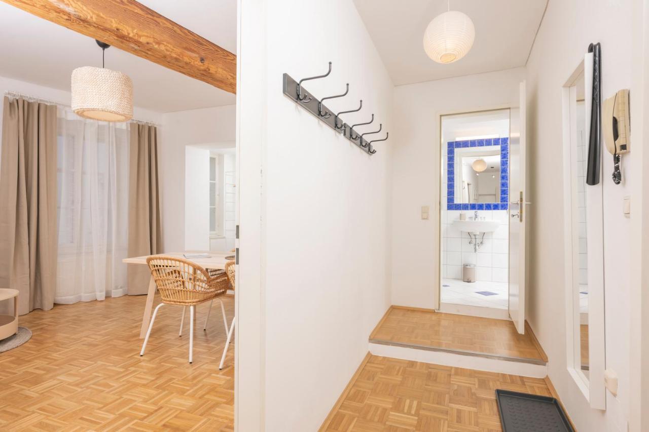 Zum Grazer Uhrturm By Ichbucheat Apartment Graz