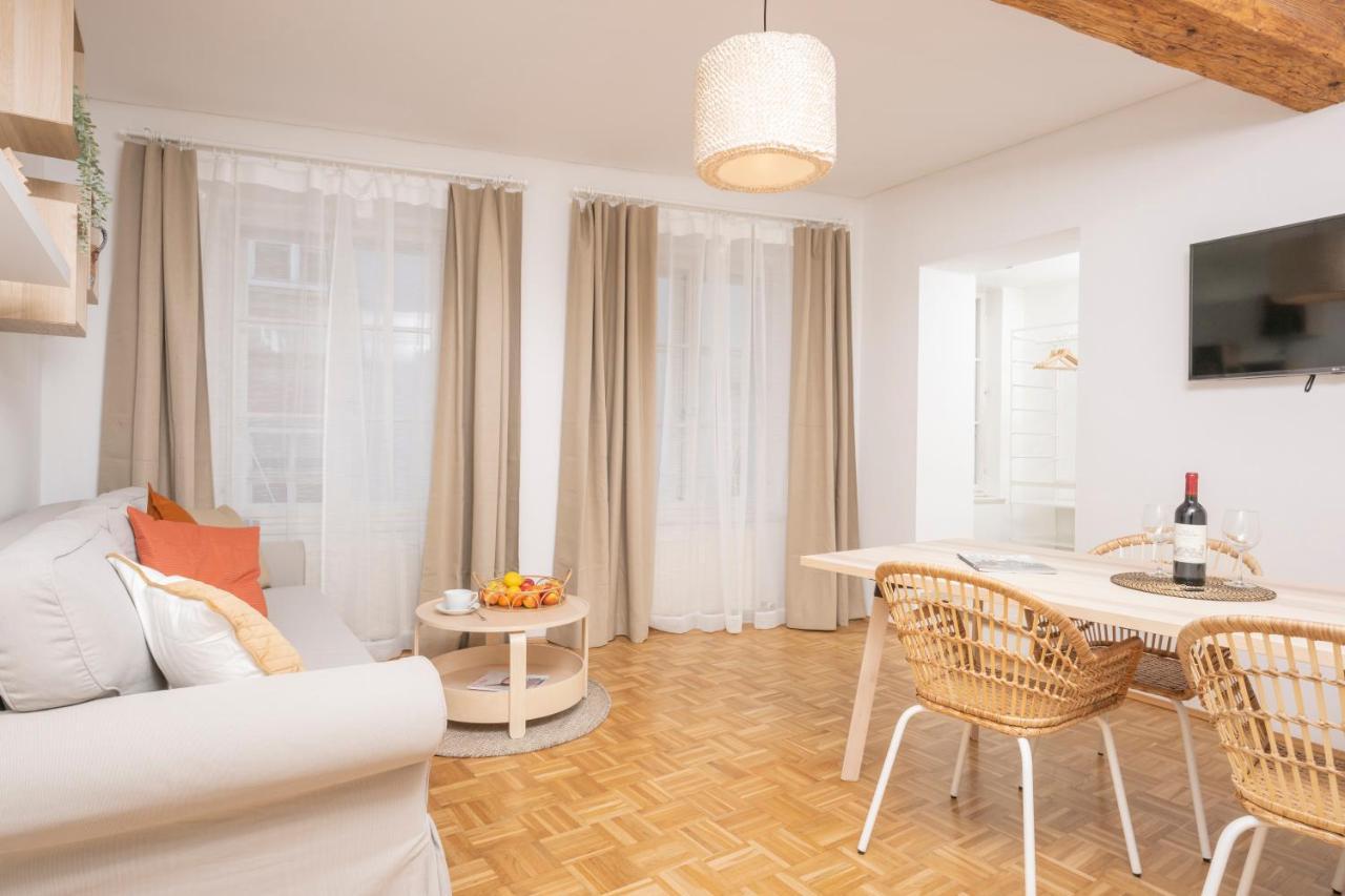 Zum Grazer Uhrturm By Ichbucheat Apartment Graz