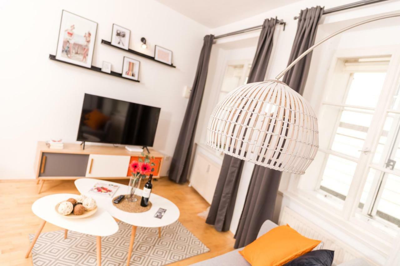 Zum Grazer Uhrturm By Ichbucheat Apartment *